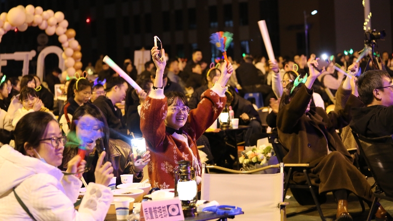 文化周|盡享美食，“音”愛而來，海蓉開展告白音樂會暨美食節(jié)活動